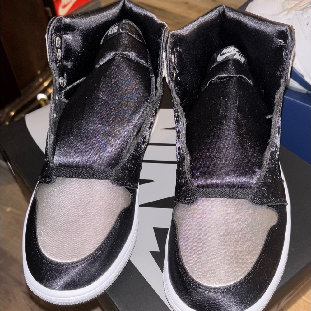 Nike Kids Black and Silver High-Top Sneakers